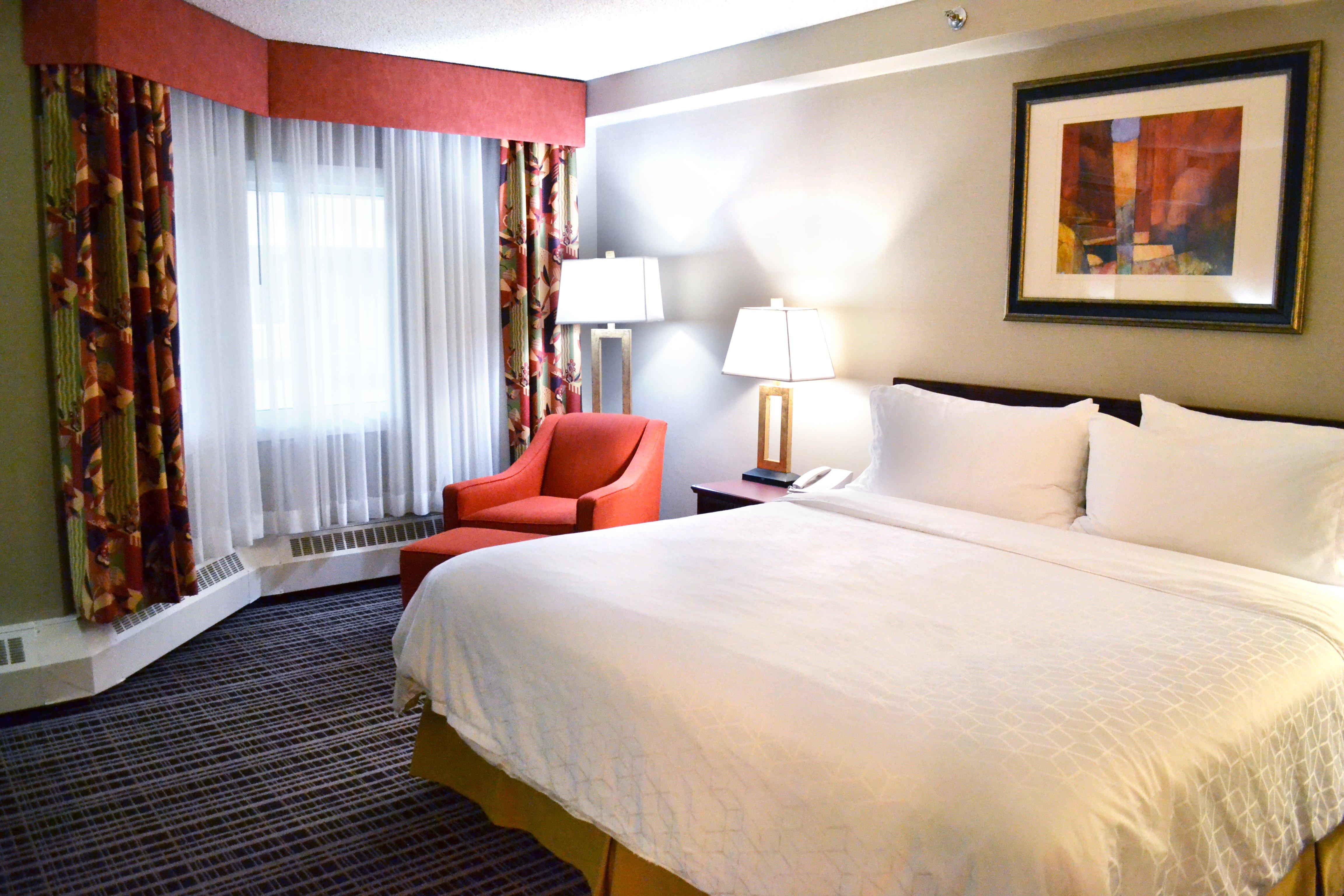 Holiday Inn Express Red Deer By Ihg Exterior photo
