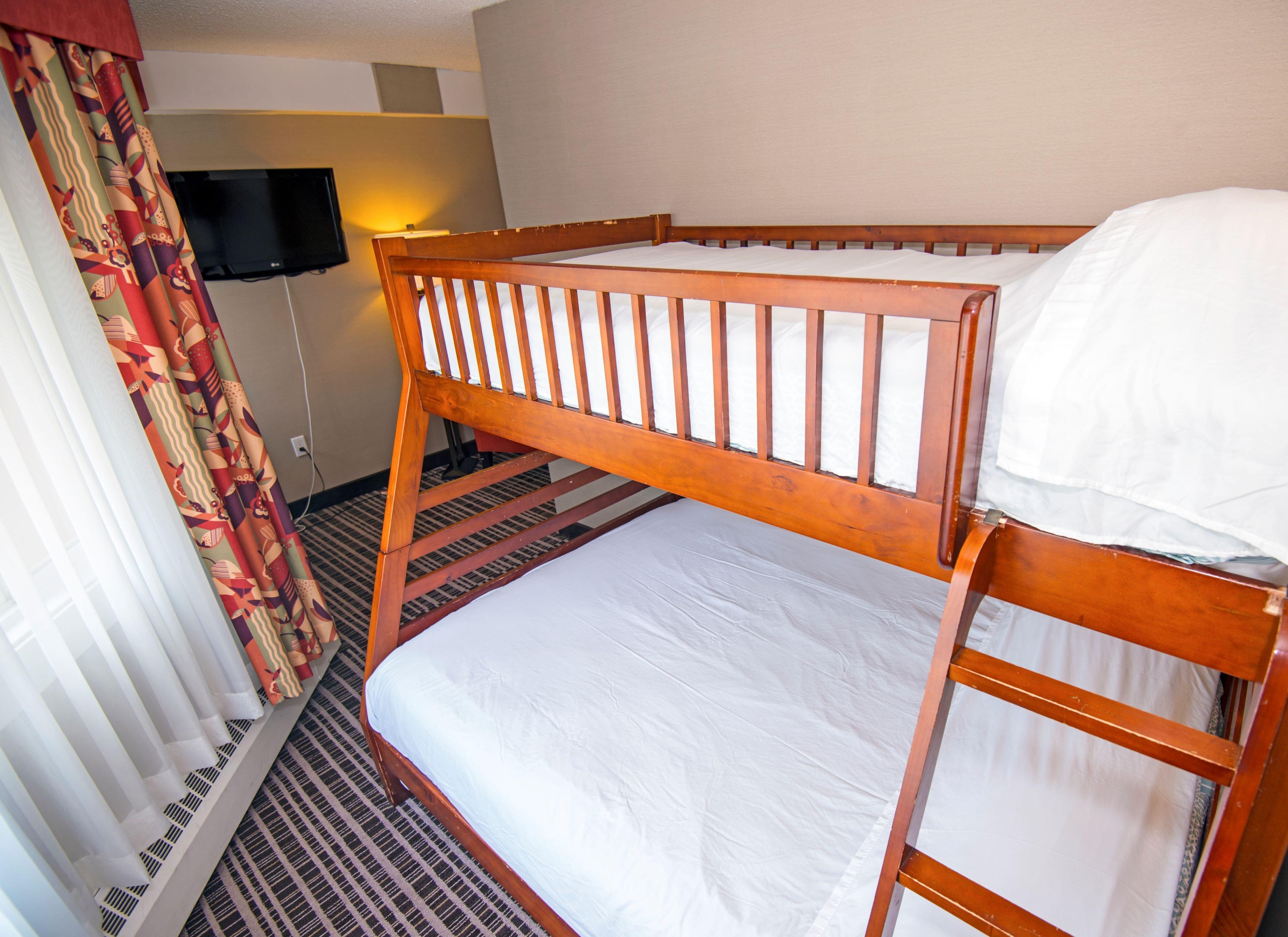 Holiday Inn Express Red Deer By Ihg Exterior photo